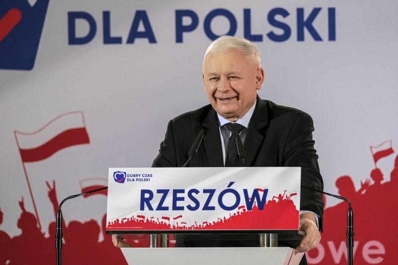 Rzeszowski okręg wyborczy zgodnie z przewidywaniami padł łupem PiS.