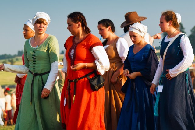 Współczesne damy dworu.