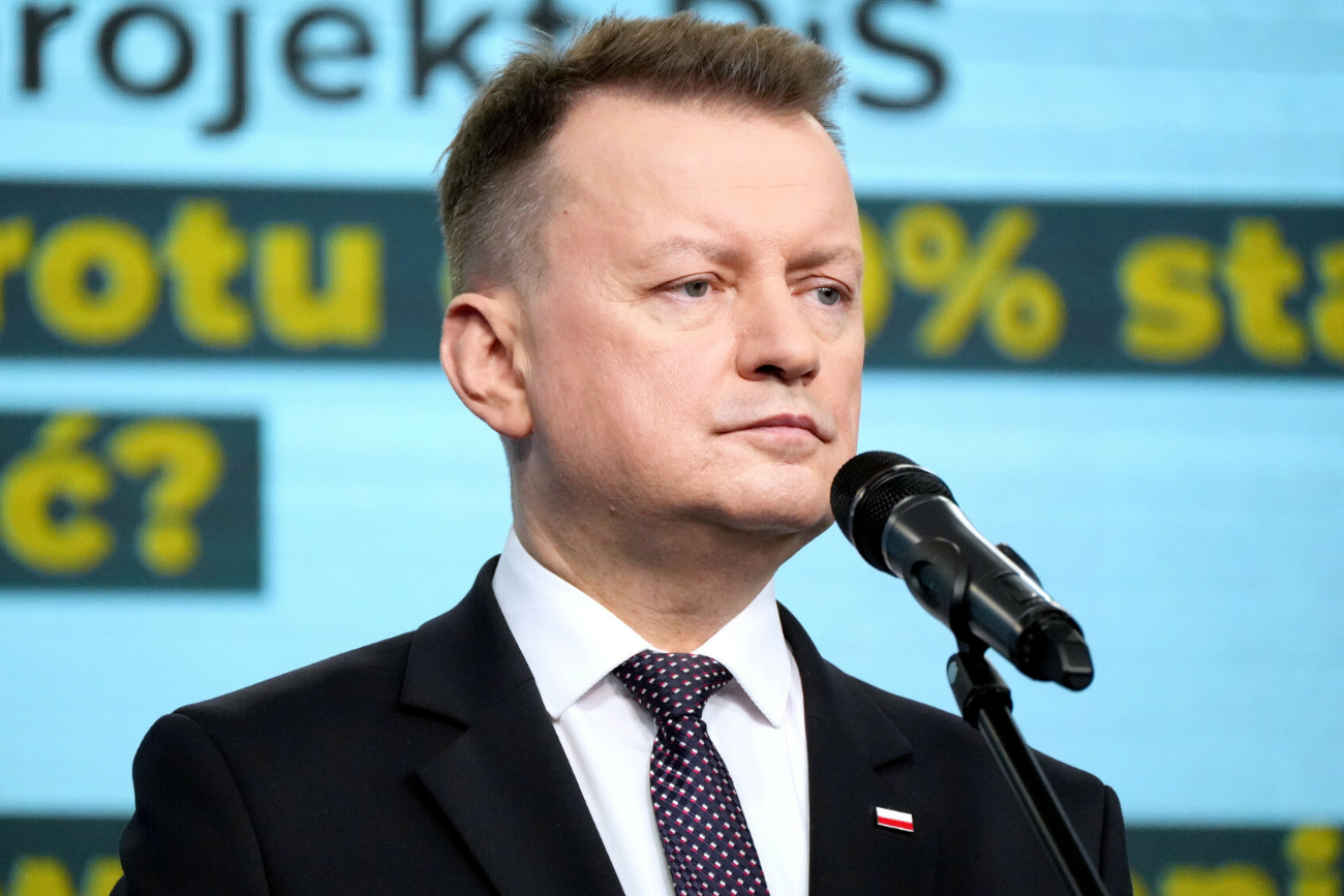 Błaszczak może mieć poważne kłopoty. Chodzi o niefortunną decyzję sprzed wyborów.