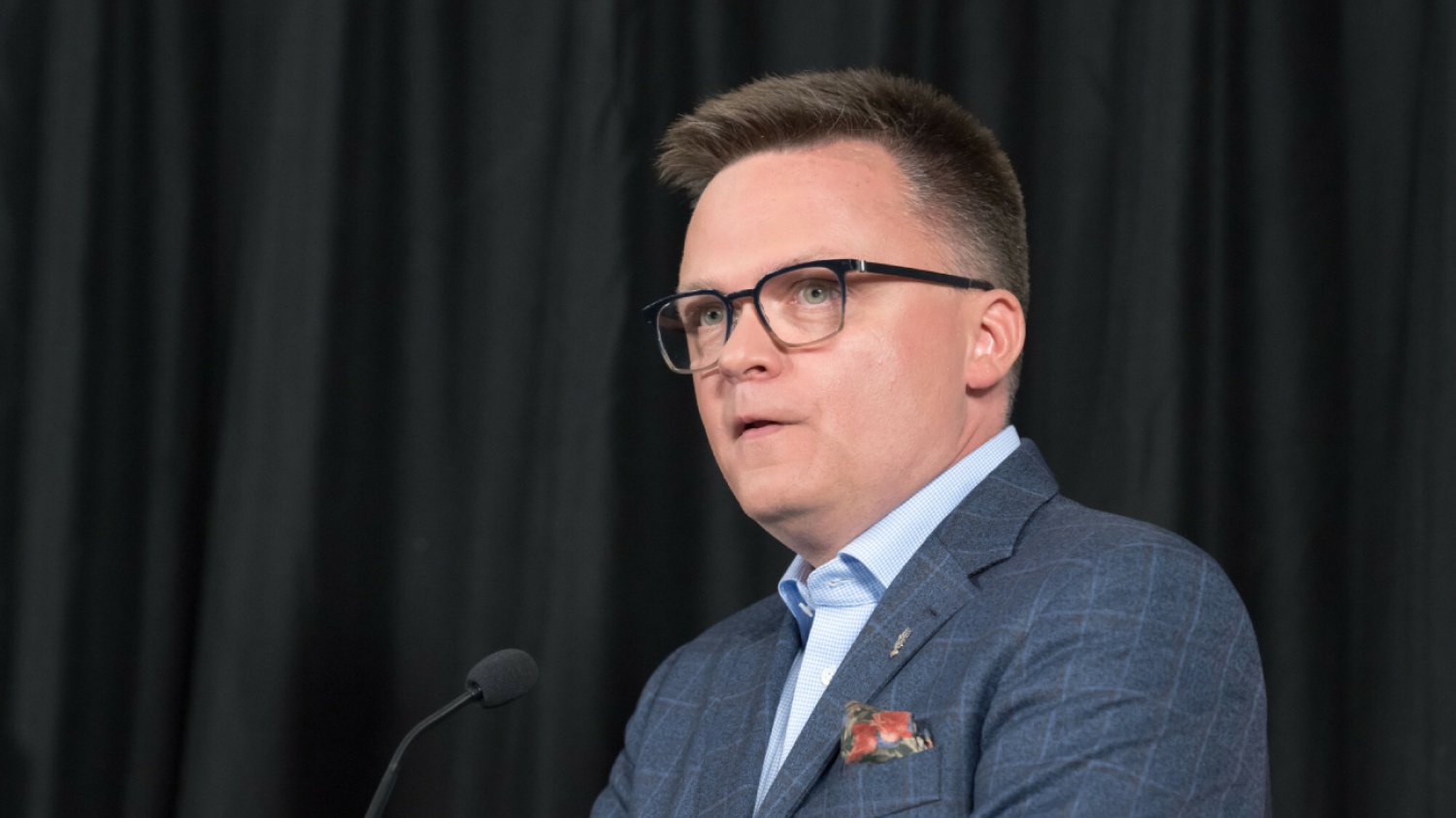 Ukryte mieszkanie Nawrockiego. Hołownia komentuje sprawę.