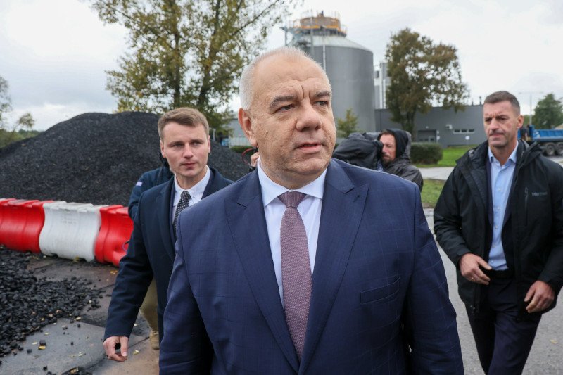 Jacek Sasin w Toruniu: "Stajemy na głowie, żeby węgla nie zabrakło"