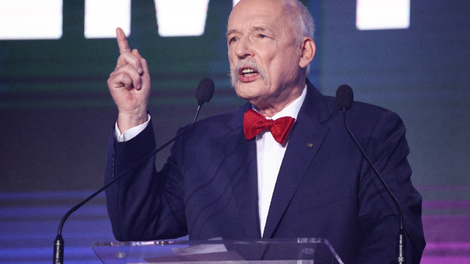 Korwin-Mikke ostro o własnej partii. "Ustępowanie pod wpływem motłochu".