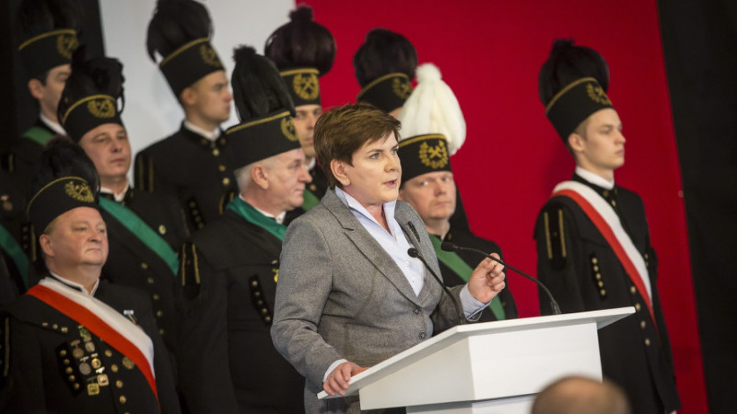 Premier Szydło chce ratować kopalnie. Wykupienie zwałów węgla to kolejny pomysł w tej sprawie.