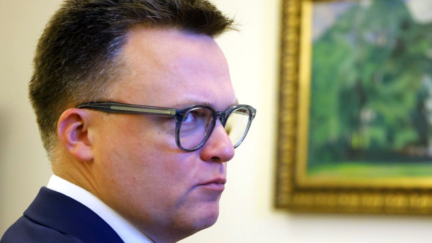 Szymon Hołownia dostał serię trudnych pytań