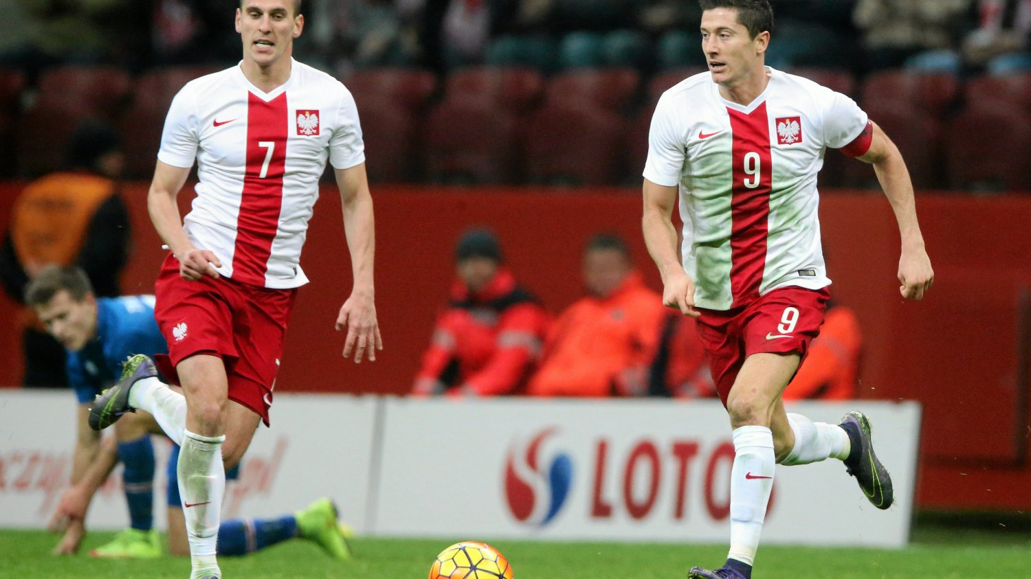 Arkadiusz Milik i Robert Lewandowski tworzyli swego czasu niepokonany duet.