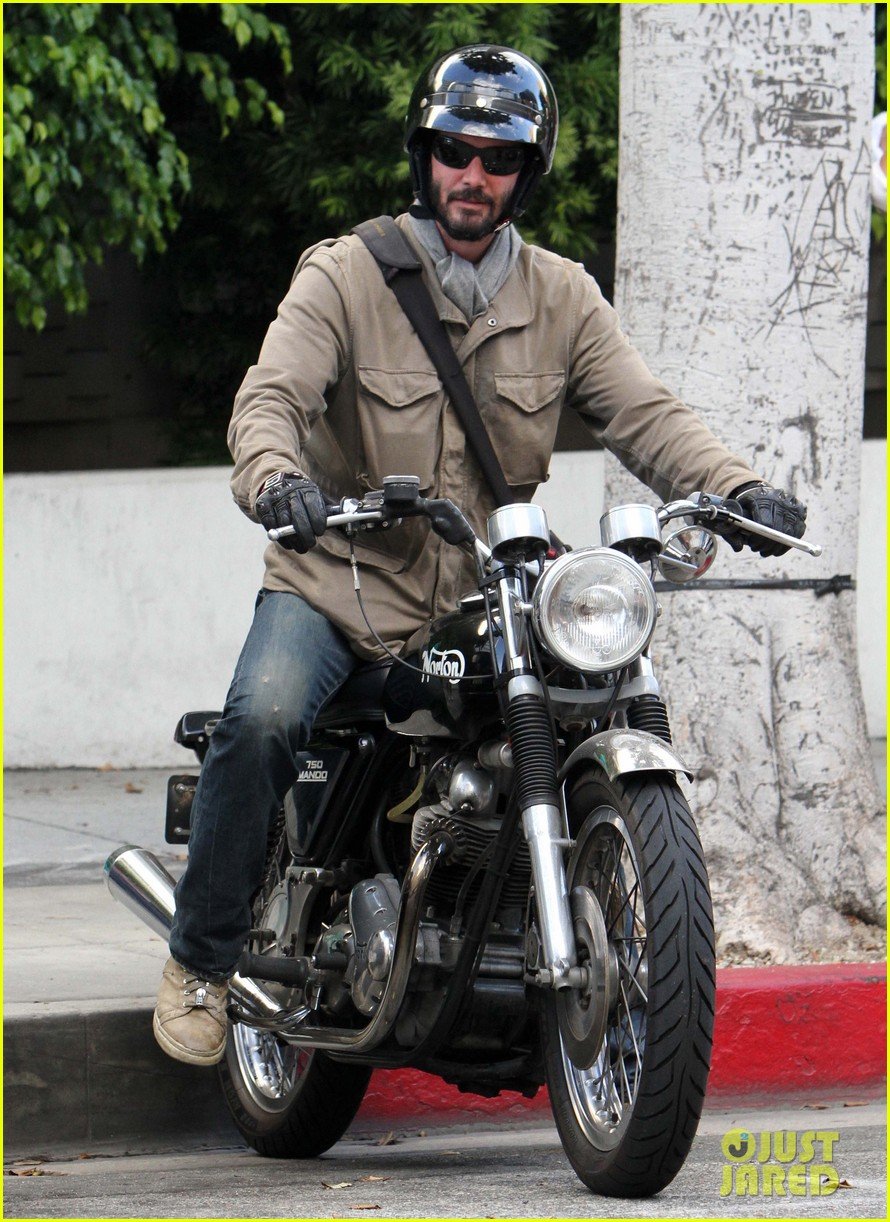 Keanu Reeves