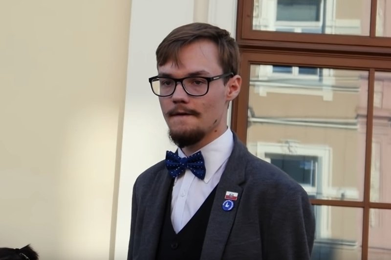 Chłopak sympatyzował z narodowcami.