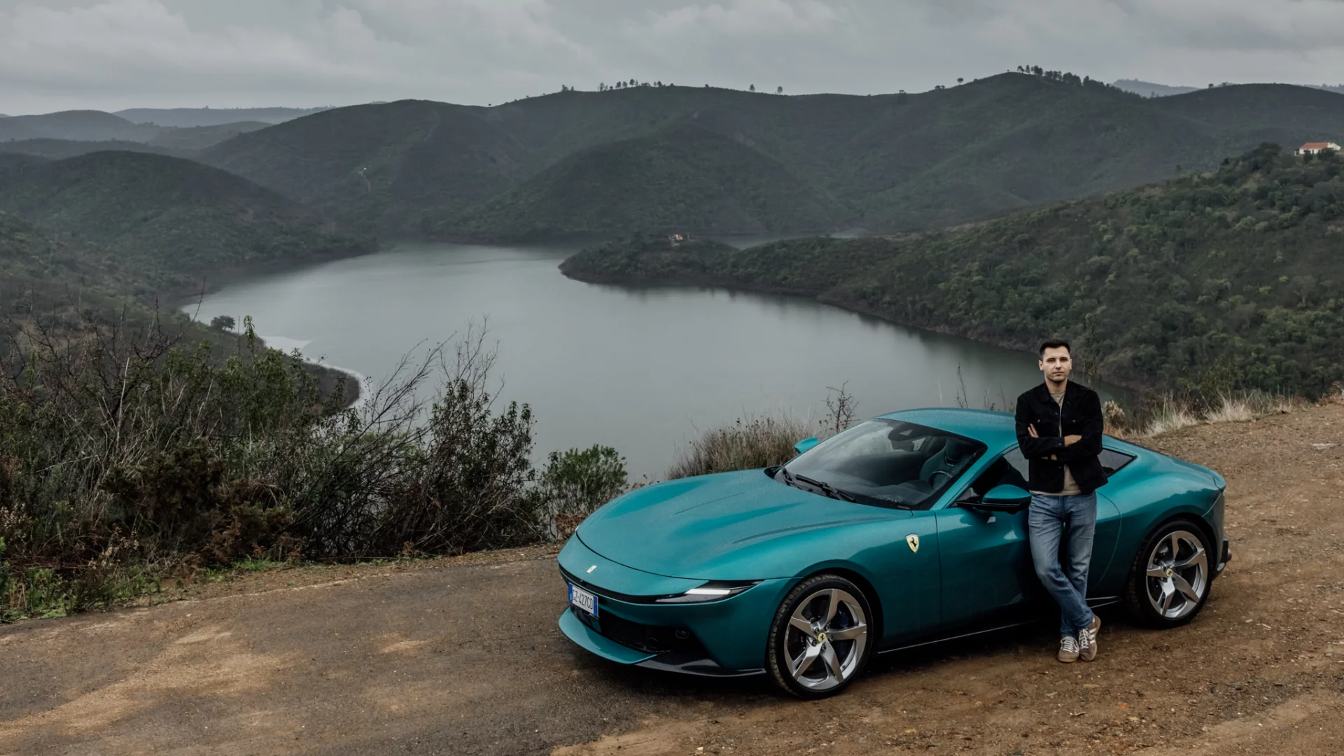 Pierwsza jazda Ferrari Amalfi. Łatwo się zakochać i nawet... polubić jedną wadę