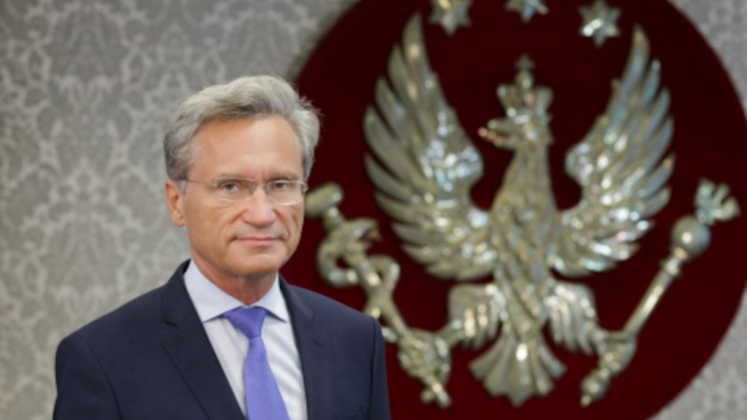 Rektor WUM prof. Zbigniew Gaciong reaguje na apel o rezygnację po szczepieniach celebrytów poza kolejnością. Rektor WUM prof. Zbigniew Gaciong reaguje na apel o rezygnację po szczepieniach poza kolejnością.