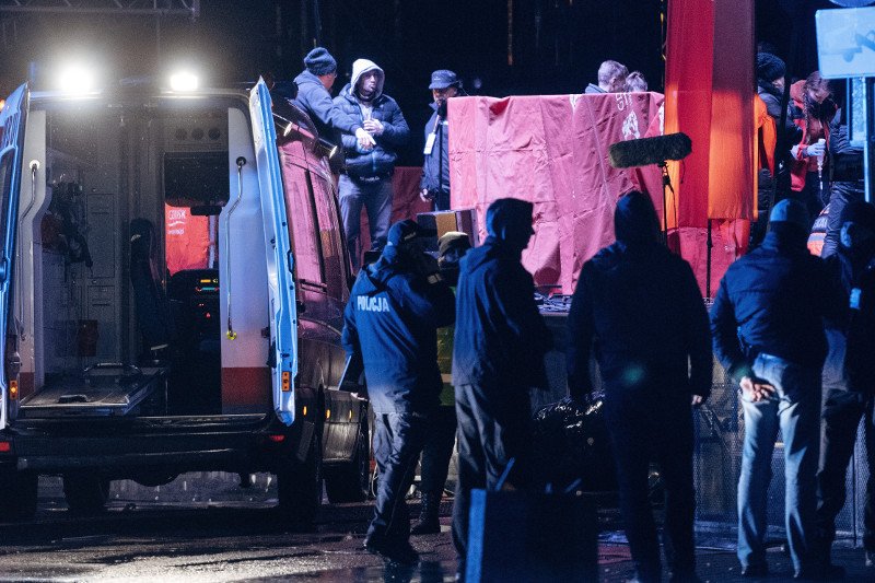 Nożownik posługiwał się podrobioną przepustką dla mediów