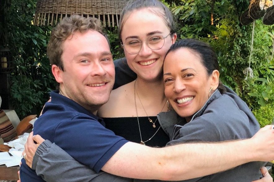 Kamala Harris ma pasierbicę i pasierba – Ellę i Cole'a Emhoffów – które traktuje jak własne dzieci