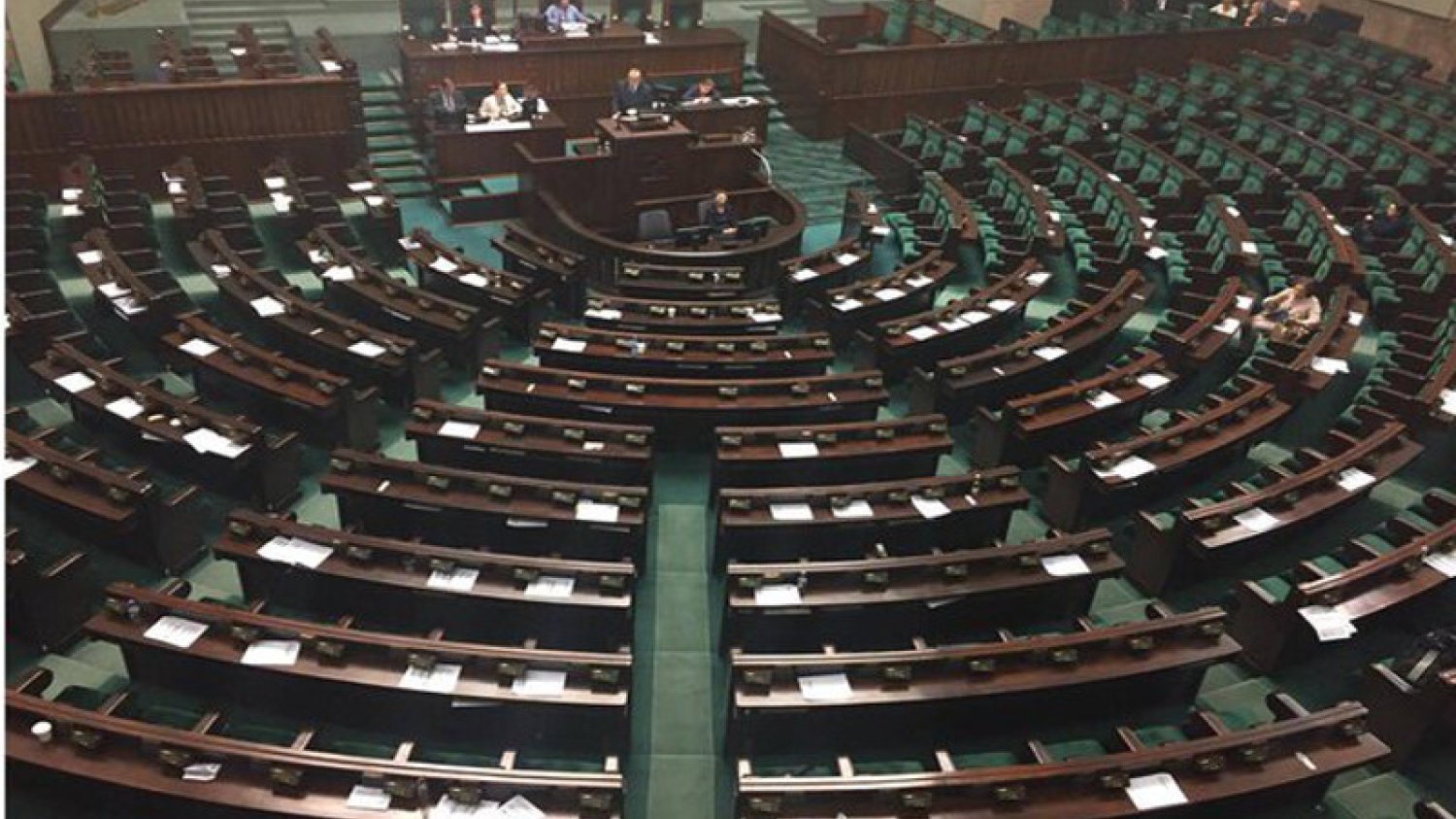 Tak wyglądała sala plenarna podczas wystąpienia Adama Bodnara. Bardzo smutny widok.