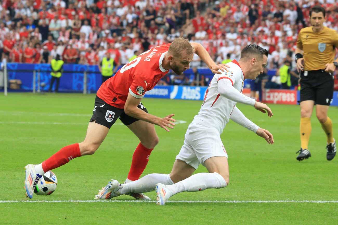 Piotr Zieliński (z prawej) był jednym z najlepszych polskich piłkarzy w pierwszych dwóch meczach Euro 2024