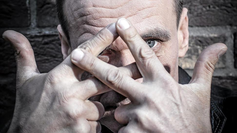 Paweł Kukiz może wkrótce nie zapanować nad gniewem, który podsyca w swoich fanach.