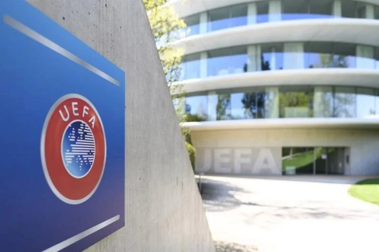 UEFA nie chce przenosić turnieju do jednego kraju. Co z Euro 2020? UEFA nie chce zmieniać planów.