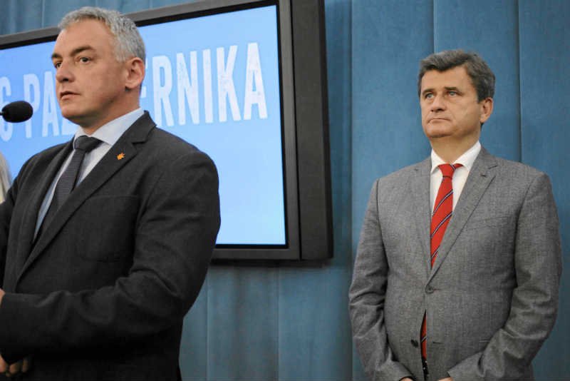 Artur Dębski nazywa Janusza Palikota dyktatorem.