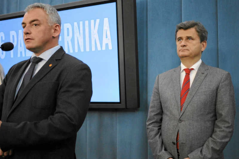 Artur Dębski nazywa Janusza Palikota dyktatorem.