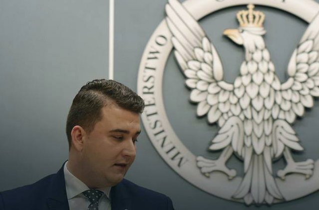 Dzisiaj Misiewicz kończy długi urlop.