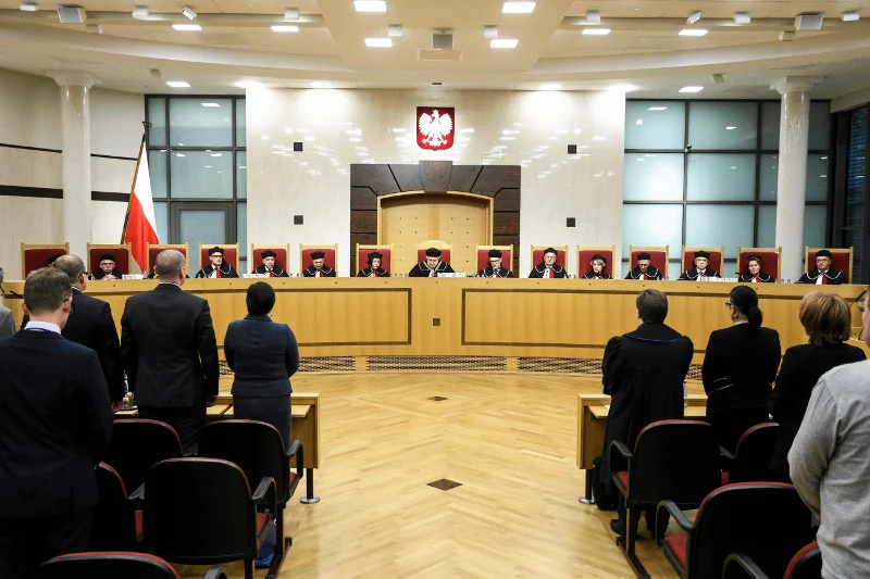 Wszyscy jesteśmy ciekawi w jakim ostatecznie składzie będzie już niedługo obradował Trybunał.