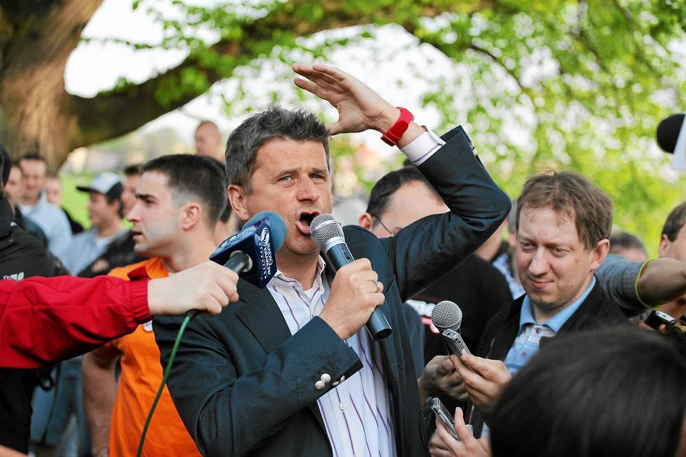 Janusz Palikot przemawiający na zeszłorocznej manifestacji Wolnych Konopi w Krakowie