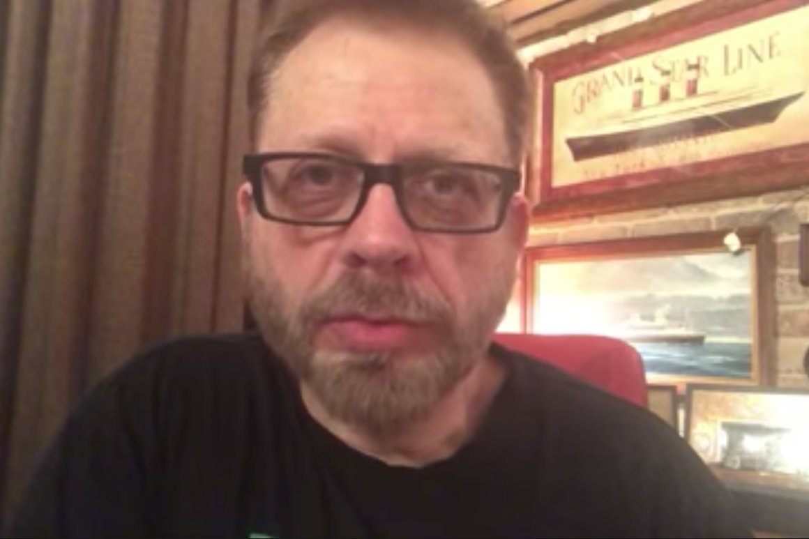 Tomasz Raczek skomentował głośny film Tomasza Sekielskiego.