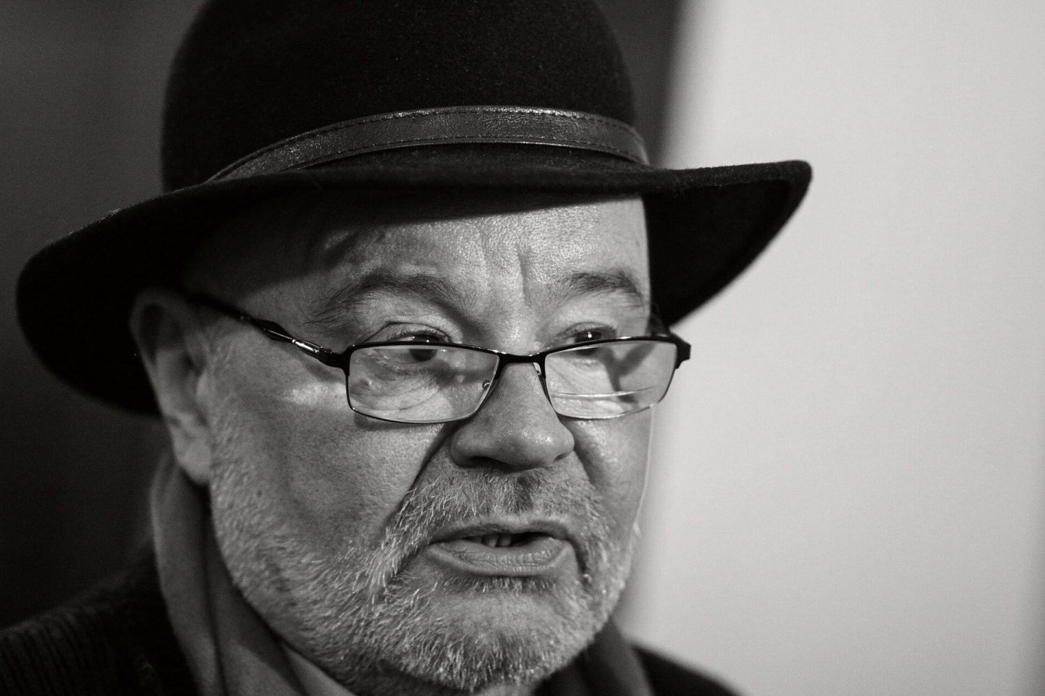 Paweł Huelle nie żyje. Żegna go Dulkiewicz i wiele znamienitych osób.