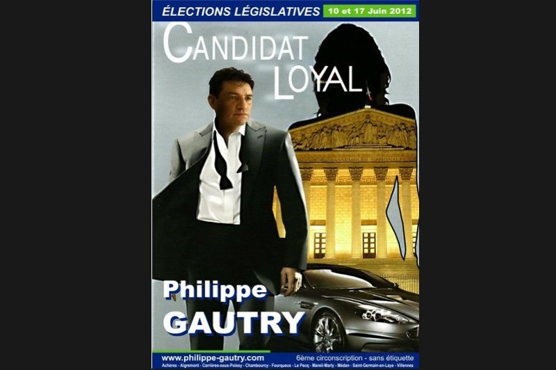 Philippe Gautry zaprezentował się jako James Bond, przerabiając plakat do filmu Casino Royal.