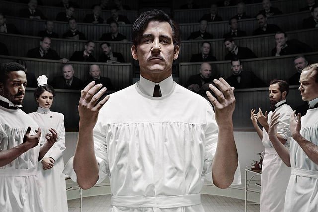 Serial "The Knick" opowiada o pionierskich czasach współczesnej medycyny.