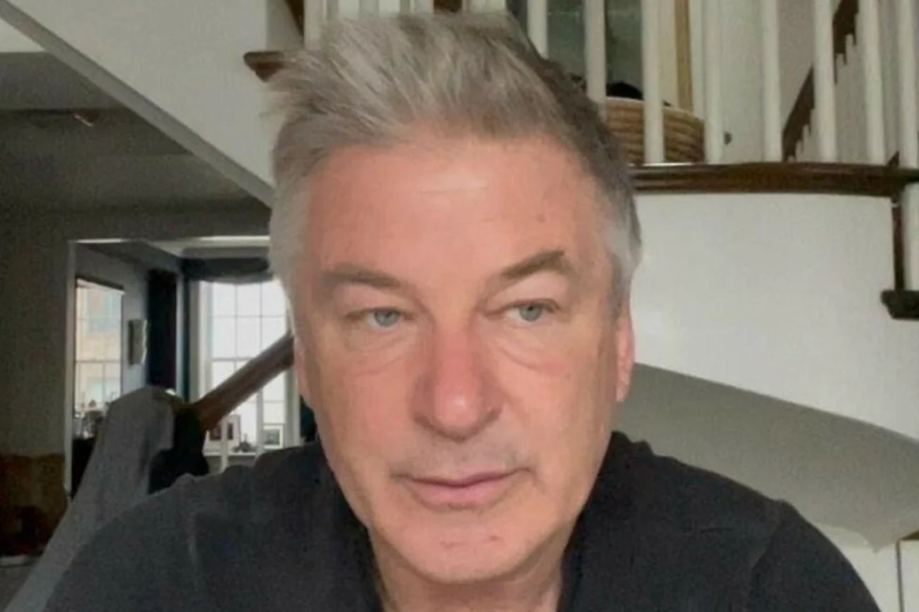 Alec Baldwin ćwiczył tzw. ciąg krzyżowy, gdy doszło do postrzelenia Halyny Hutchins.