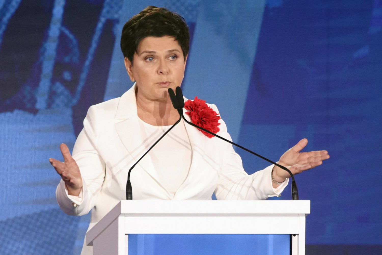 Beata Szydło skomentowała niższe poparcie dla PiS w sondażach.