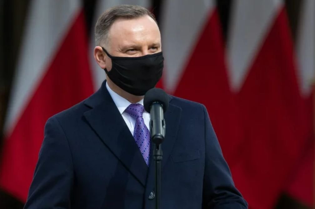 Z najnowszego sondażu CBOS wynika, że Andrzej Duda może pochwalić się największym zaufaniem wyborców, jeśli chodzi o polityków.