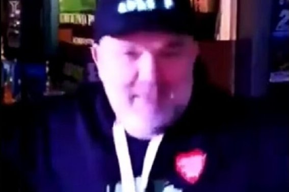 Radny z Tych Krzysztof Król wysłał lokalnej działaczce wulgarny film po finale WOŚP.