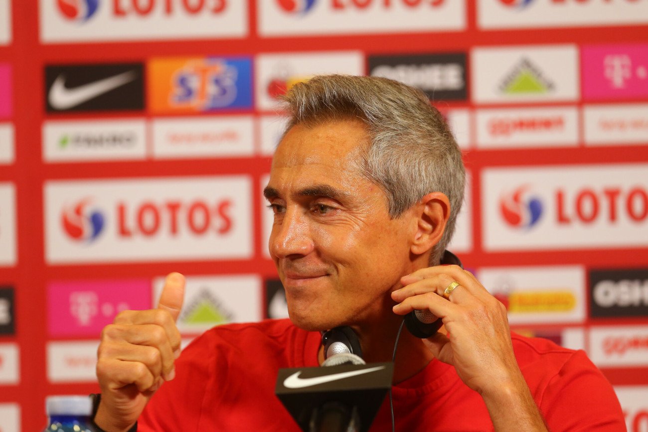 Paulo Sousa jest najlepiej zarabiającym trenerem reprezentacji Polski od ładnych kilku lat.