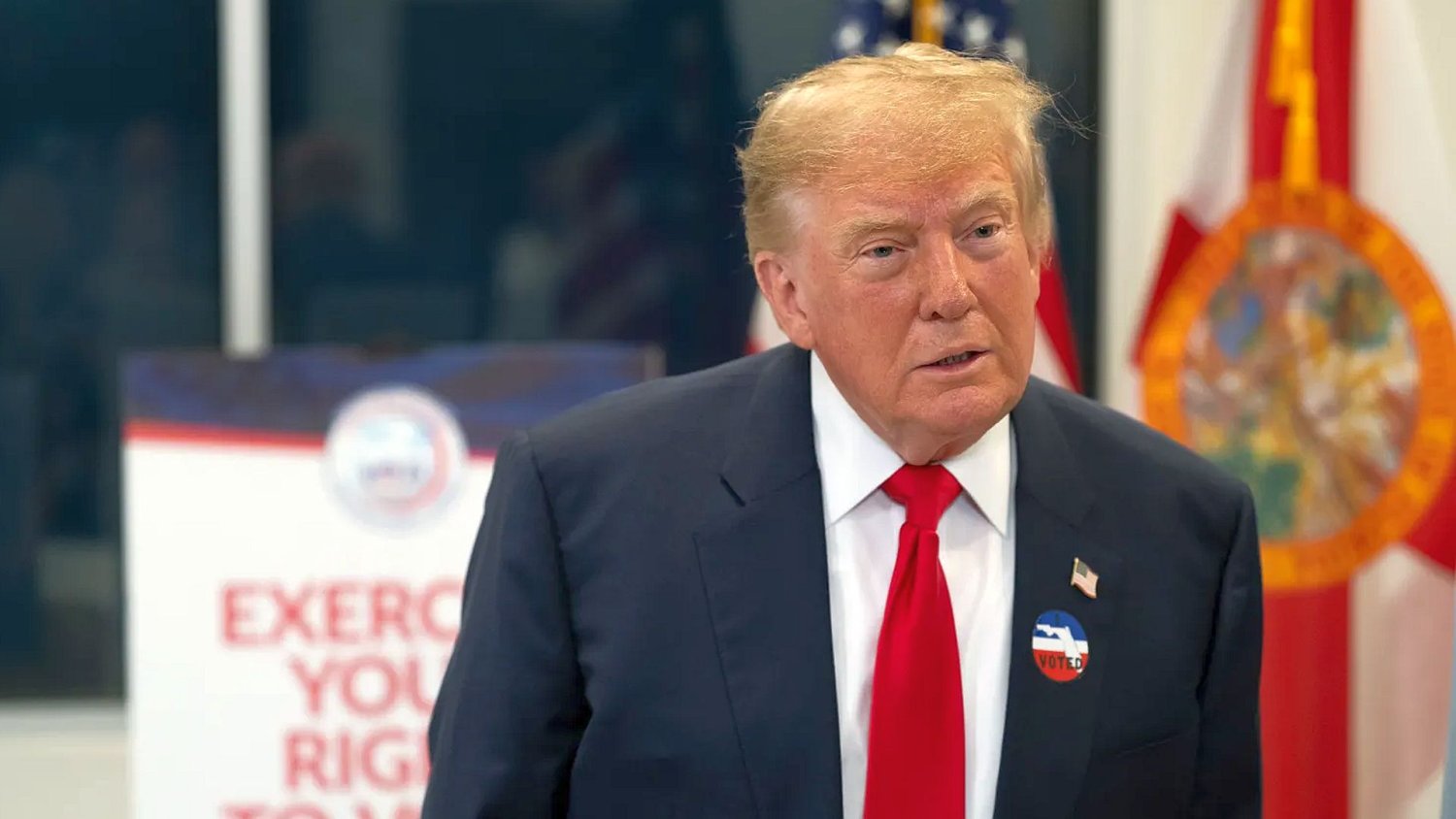 Donald Trump ogłosił to całkiem otwarcie. Milion dolarów za donos na sąsiada