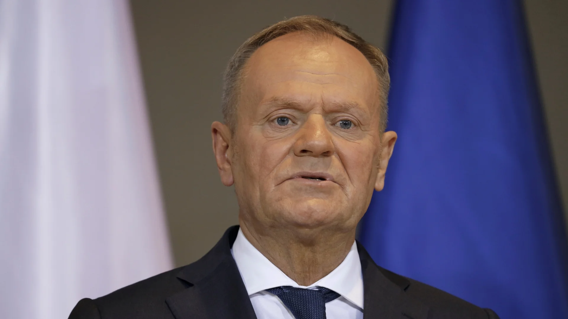 Tusk stracił nerwy po "aferze powodziowej". "Gorącym żelazem wypalimy"
