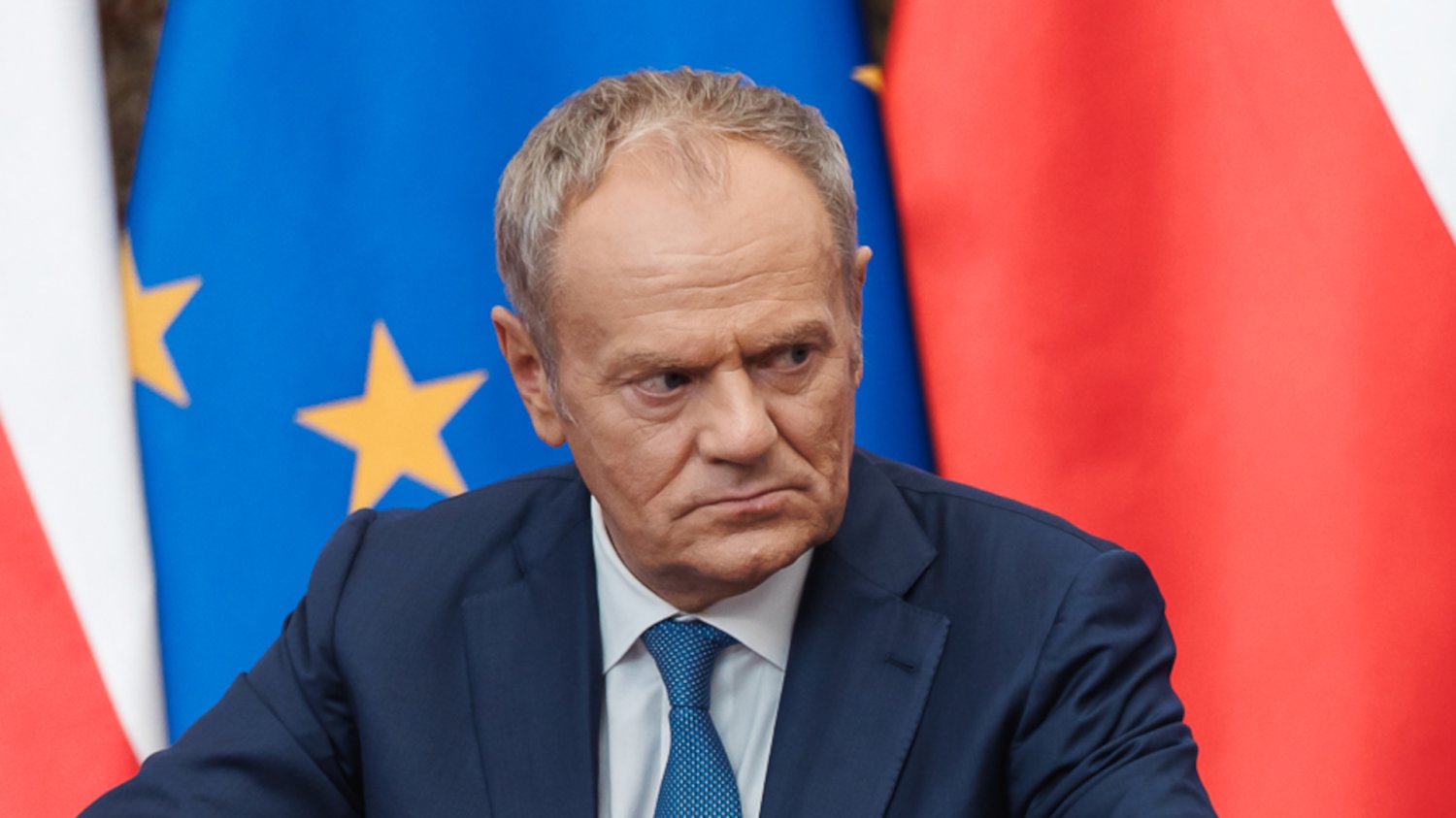 Tusk po nowym sondażu zacznie myśleć o pakowaniu się. 7 partii w Sejmie nic nie da