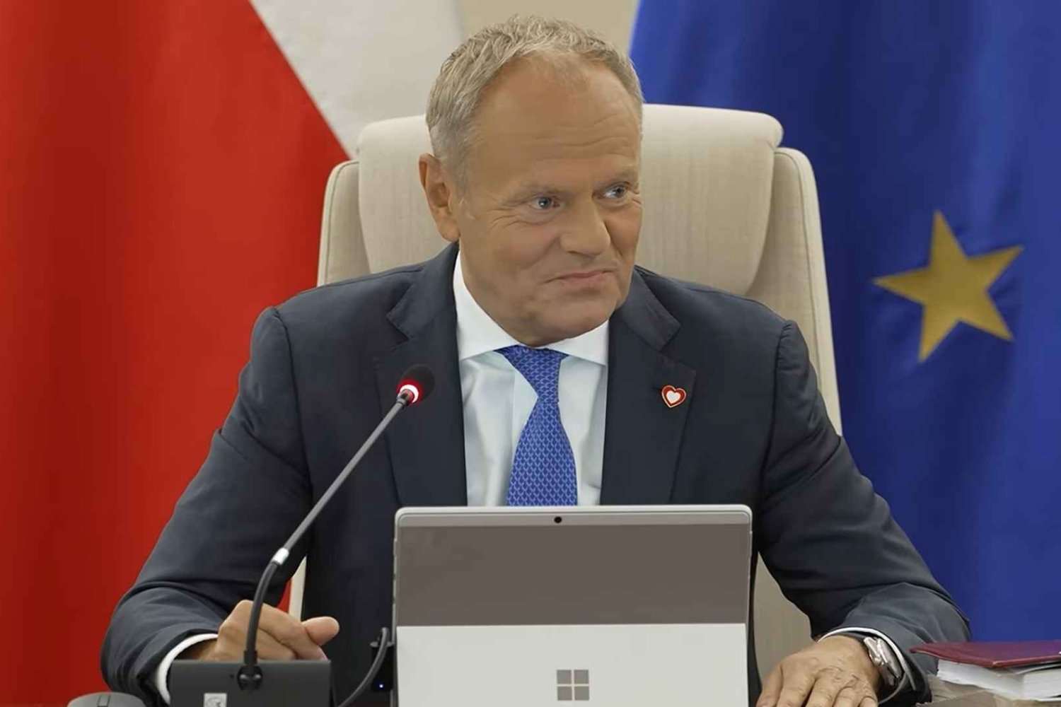 Agencja Fitch słodzi Tuskowi. Za to Nawrockiemu wystawia rachunek Donald Tusk
