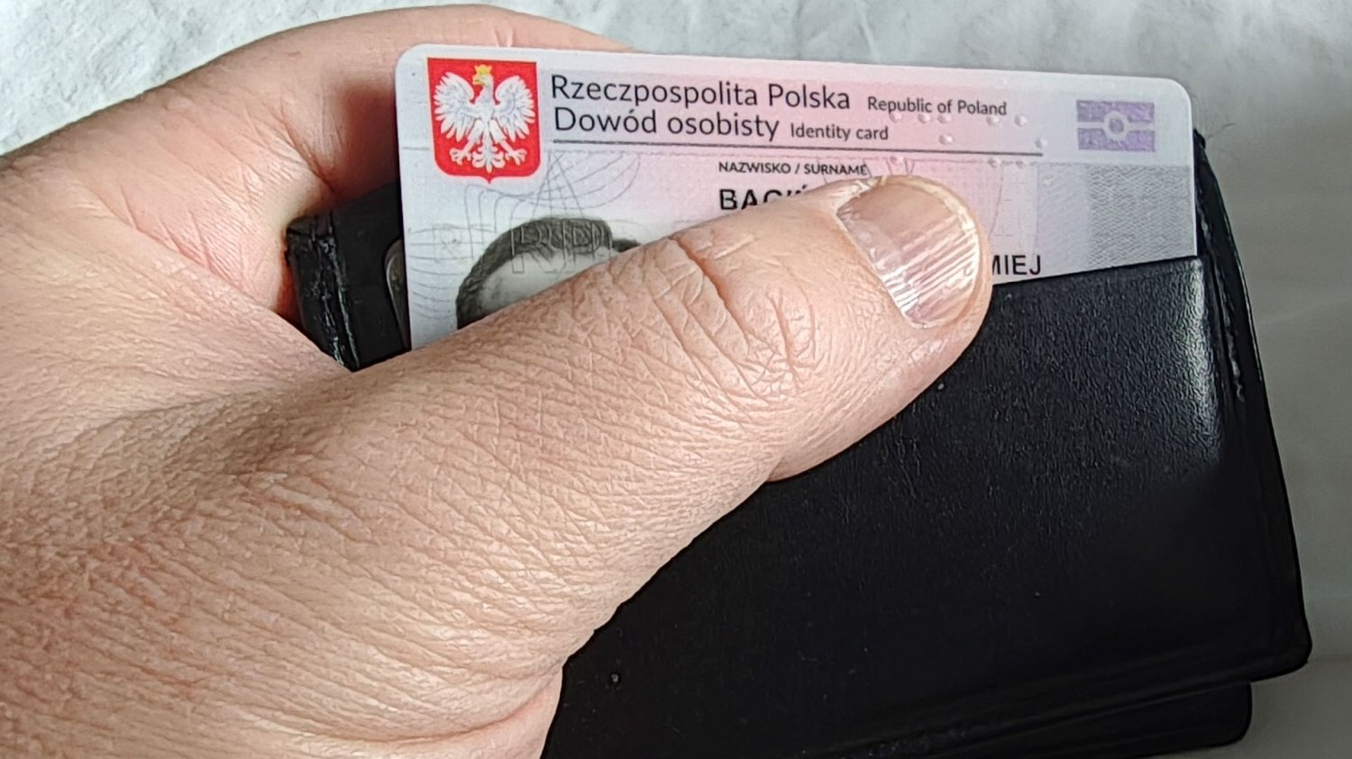Rząd zmienia zasady dotyczące dowodów osobistych. Od 1 grudnia koniec absurdów dowód osobisty