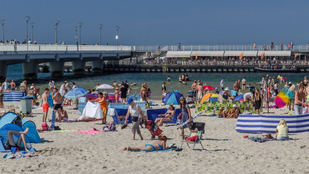Noclegi nad Bałtykiem i w Zakopanem droższe o 100% na długi weekend