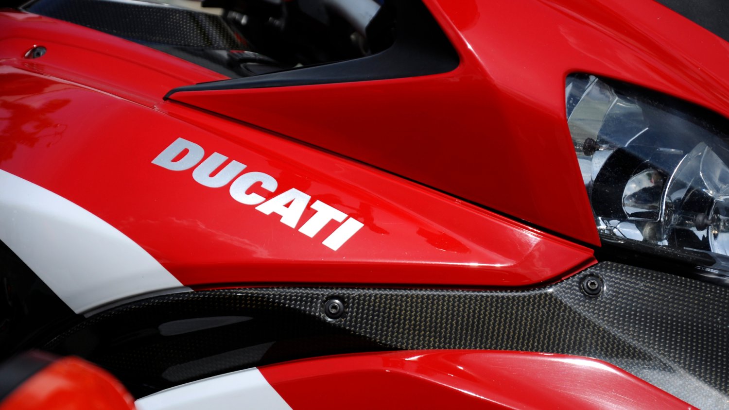 2,5 miliarda euro za legendę motoryzacji? Ducati w końcu przerywa milczenie