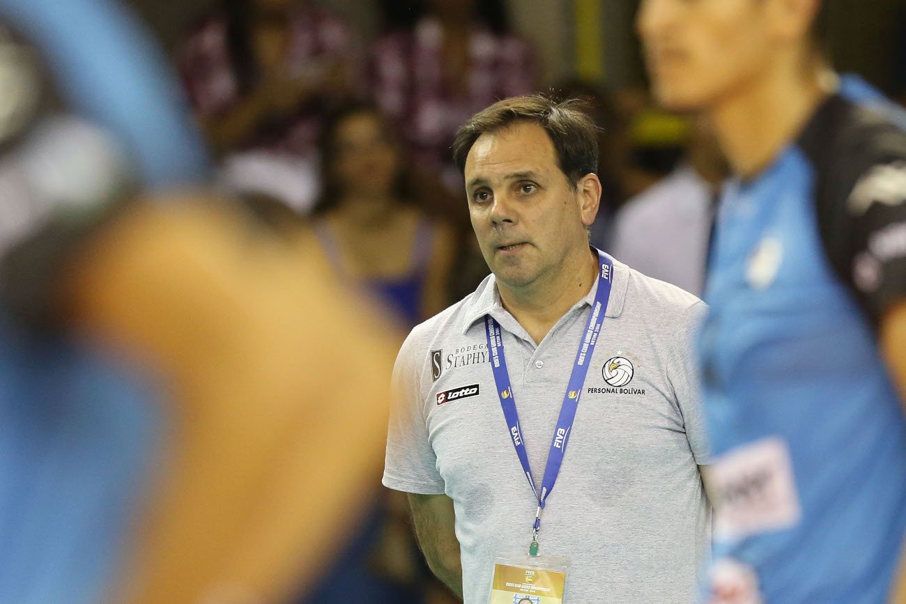 Argentyńczyk Javier Weber został w sobotę oficjalnie przedstawiony, jako nowy trener Indykpolu AZS Olsztyn.