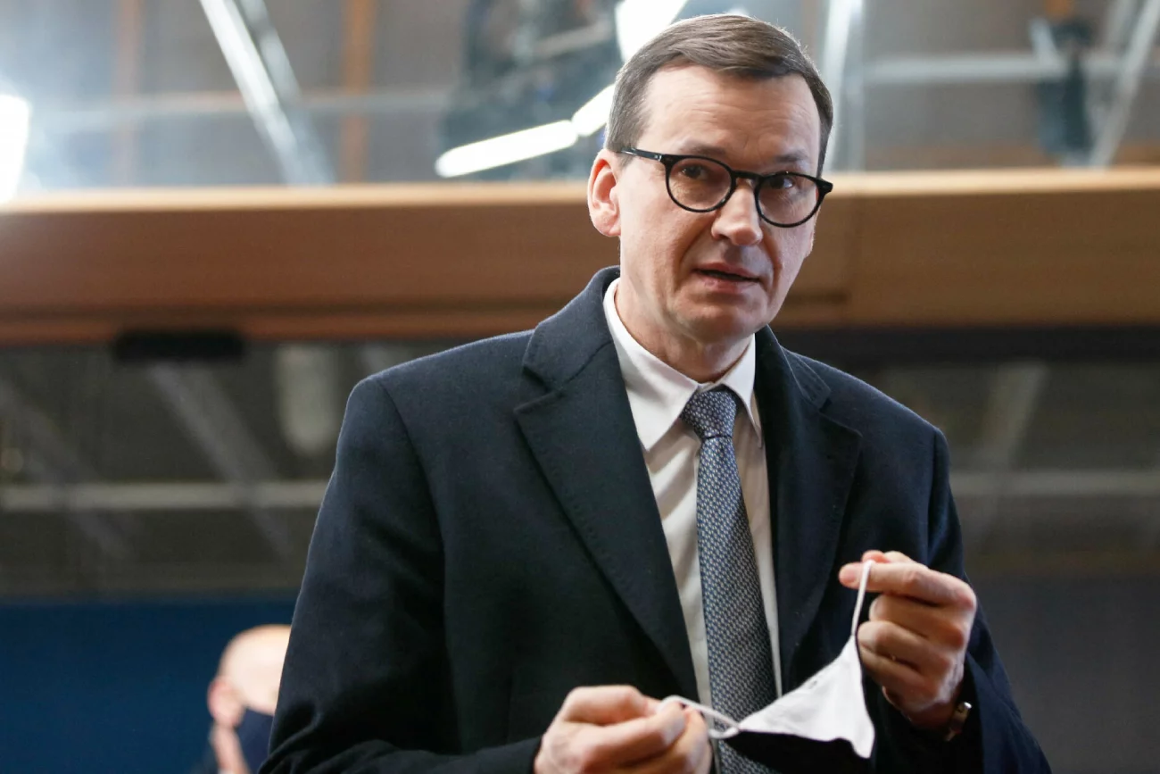 Politycy o rezygnacji członków Rady Medycznej. Premier pod ostrzałem