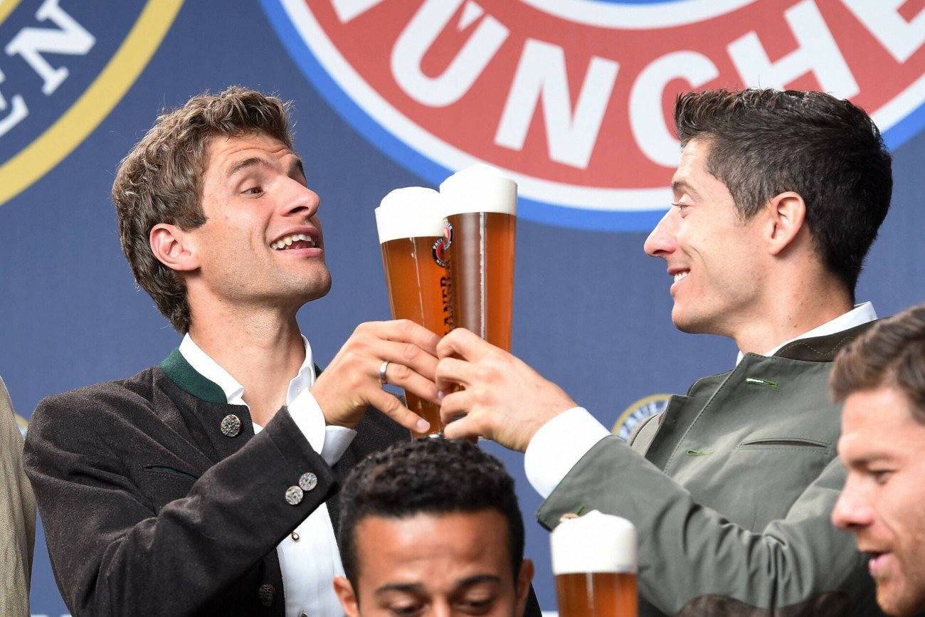 Thomas Müller i Robert Lewandowski przez wszystkie lata wspólnych występów rozumieli się niemal bez słów.