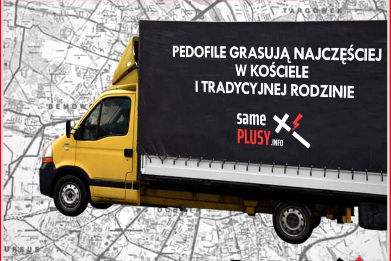 Klerobus Strajku Kobiet ma pokazać, że przemoc seksualna wobec dzieci to domena Kościoła katolickiego i tzw. tradycyjnej rodziny.