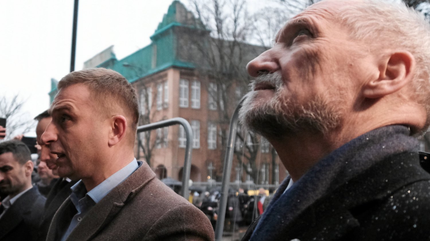 Macierewicz na samym przodzie. Tak przebiegł protest przed ambasadą Rosji (zdjęcie ilustracyjne)