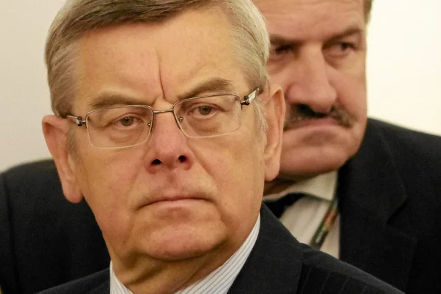 Zdaniem prof. Nałęcza, ataki na Komorowskiego mają odwrócić uwagę od działań PiS, chroniących SKOK Wołomin