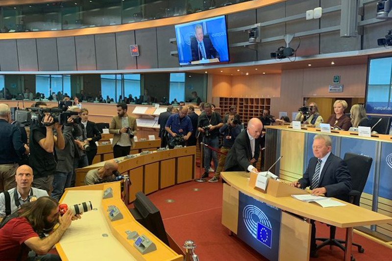 Janusz Wojciechowski bardzo słabo wypadł podczas przesłuchania kandydatów na komisarza do spraw rolnictwa.