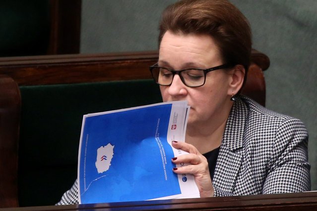 Resort Anny Zalewskiej przedstawił podstawę programową nowych szkół.