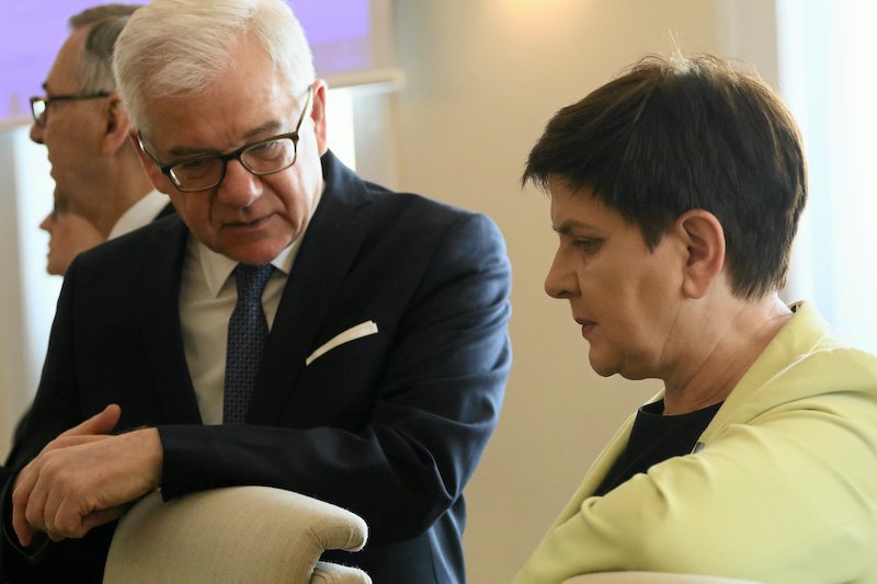 Beacie Szydło nie spodobał się wywiad Jacka Czaputowicza.