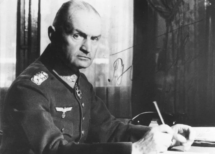 Johannes Blaskowitz - miał sprzeciwiać się mordowaniu bezbronnych Polaków, choć sam był oskarżany o mordy.